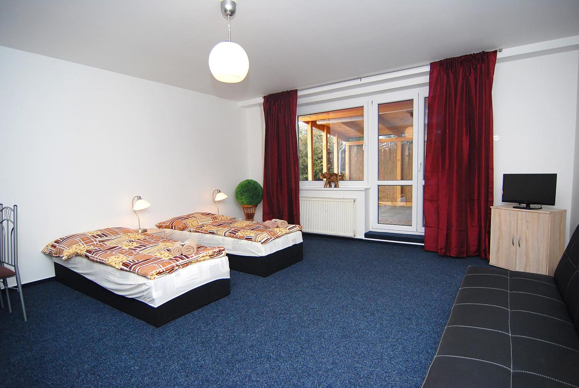 Apartmany Chodov Прага Номер фото