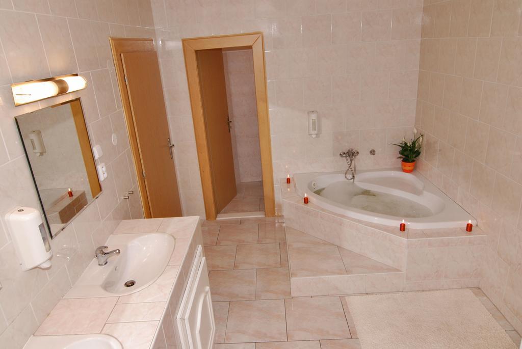 Apartmany Chodov Прага Номер фото