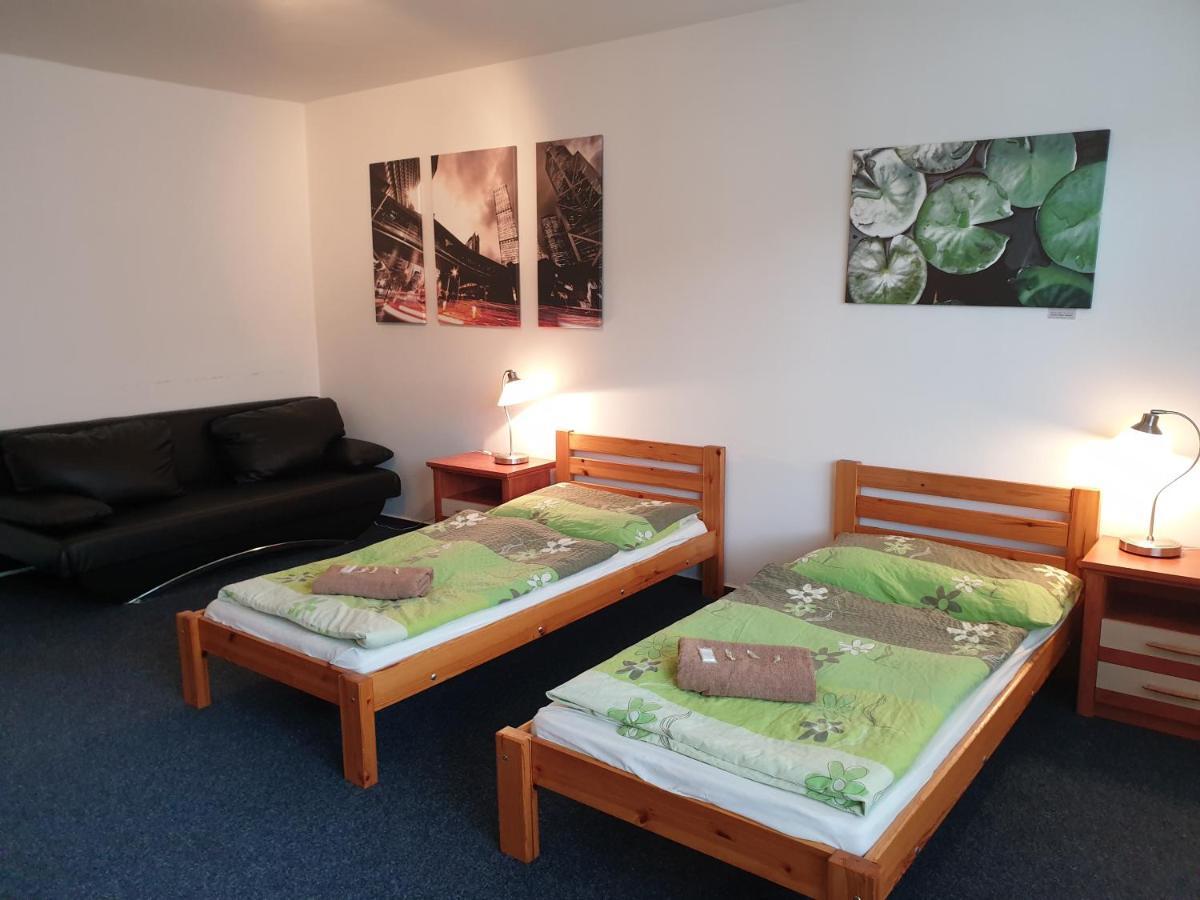 Apartmany Chodov Прага Экстерьер фото